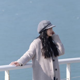 秋冬灰色鸭舌帽羊毛高品质保暖造型帽拍摄帽旅游出行帽出片网红帽