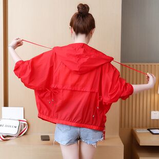 防晒衣女短款宽松2025连帽蝙蝠袖防晒服遮阳防晒衫休闲薄款短外套
