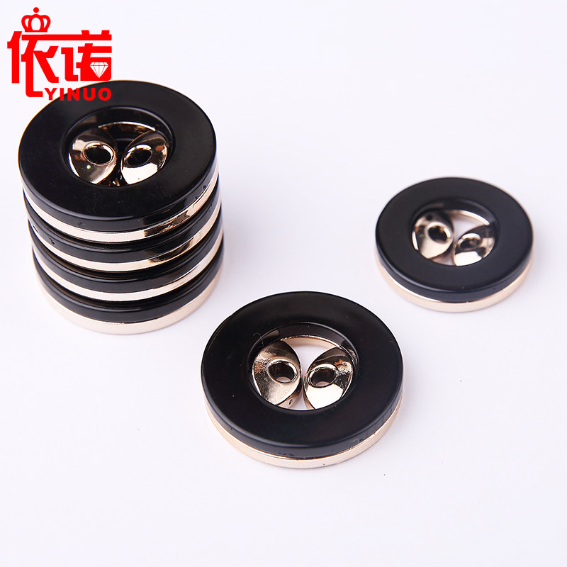 西装男女士树脂睡衣黑色二眼纽扣