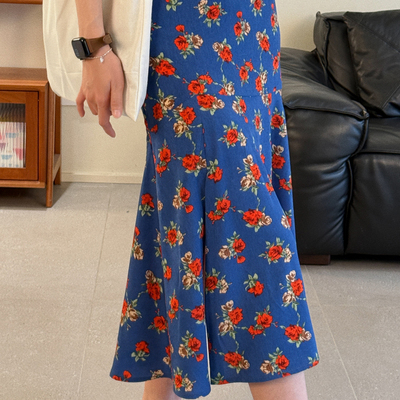 中长款a字复古碎花鱼尾裙