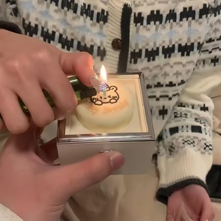 小熊蛋糕戒指盒子翻转旋转告白惊喜男送女友女生老婆创意生日礼物