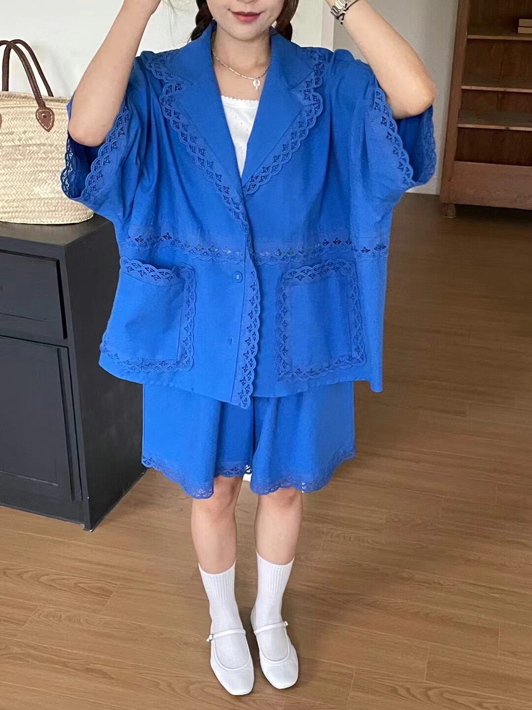 正品现货韩国东大门VENTI蕾丝边宽松防晒衬衣外套短袖上衣短裤图片