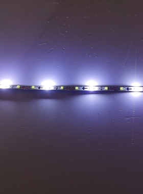 2.5MM流水/0805-120灯/米 LED软灯带 12V低压灯 超窄流水灯带