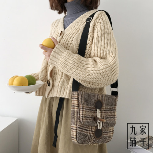 复古格子百搭单肩包