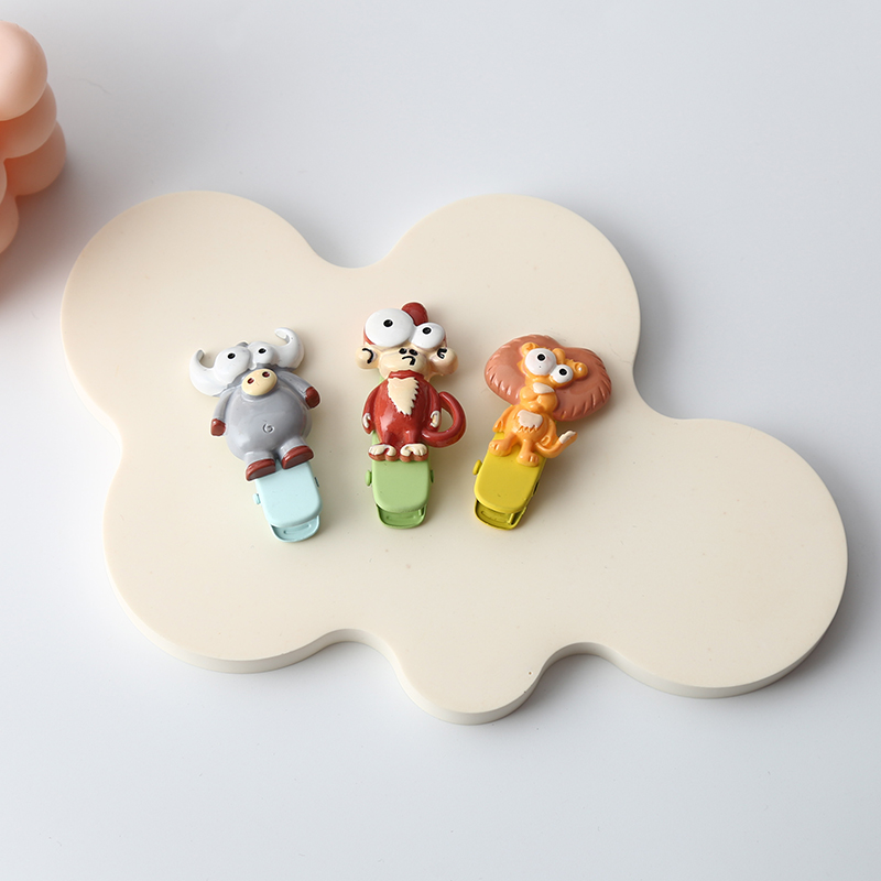 可爱的卡通动物侧边夹