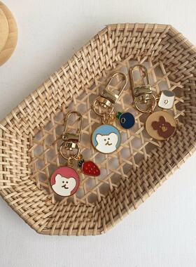 ins韩国同款草莓小熊airpods挂件珐琅材质包包小挂件胸针