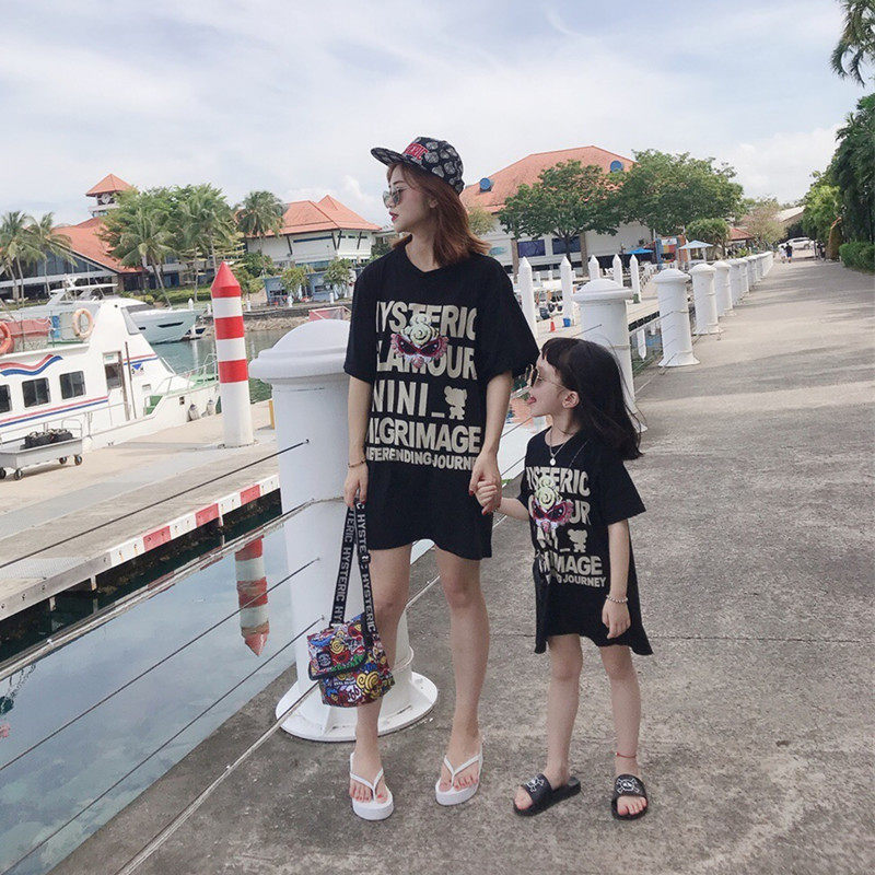 亲子装母女装洋气女童T恤裙2025春夏新款时尚韩版宽松中长连衣裙T