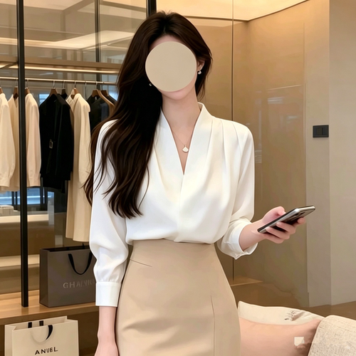 春季白色V领褶皱长袖衬衫女