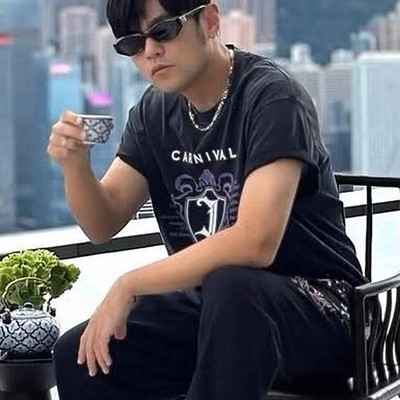 JAY周杰伦2025演唱会同款T恤