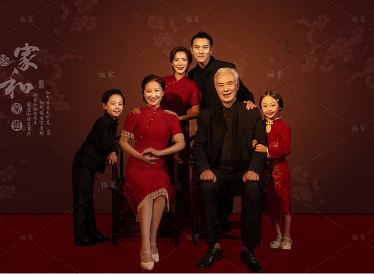 儿童摄影服装影楼高端红色旗袍黑色中山装全家福一家六口中国风正