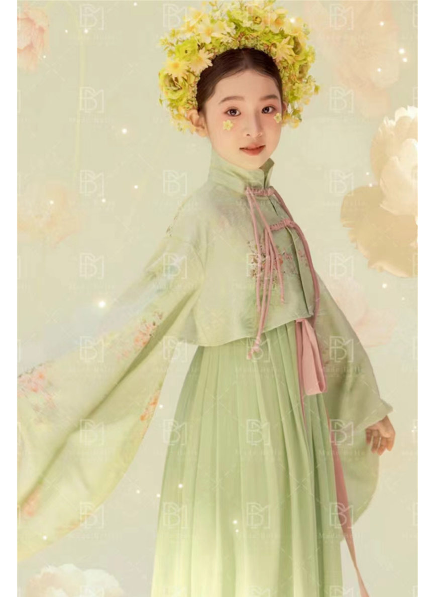 儿童摄影服装簪花古装民族服汉服