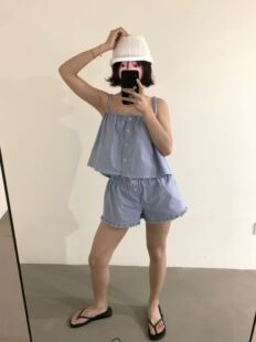 BABESTYLE | umbriel 首尔简约清新小格纹吊带+短裤慵懒家居套装