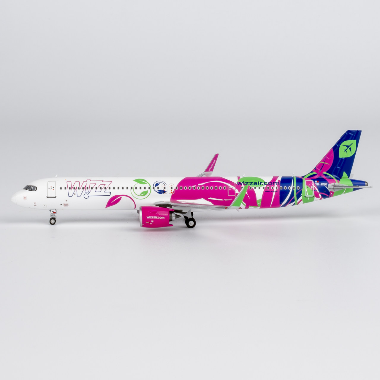 NG 13138 威兹航空马耳他公司 A321neo 9H-WNM 1:400