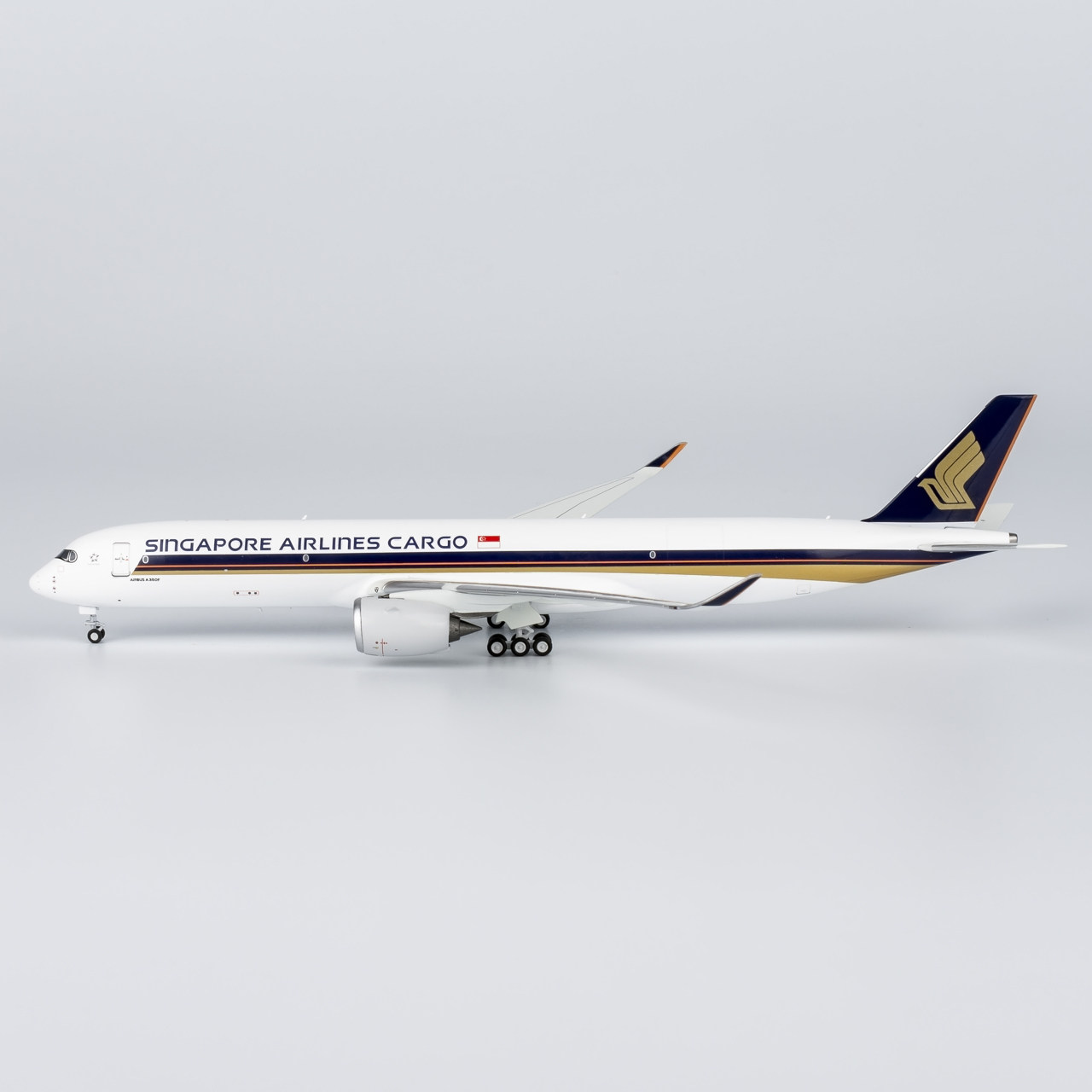 NG 46003 新加坡航空货航模/直升机/飞机模