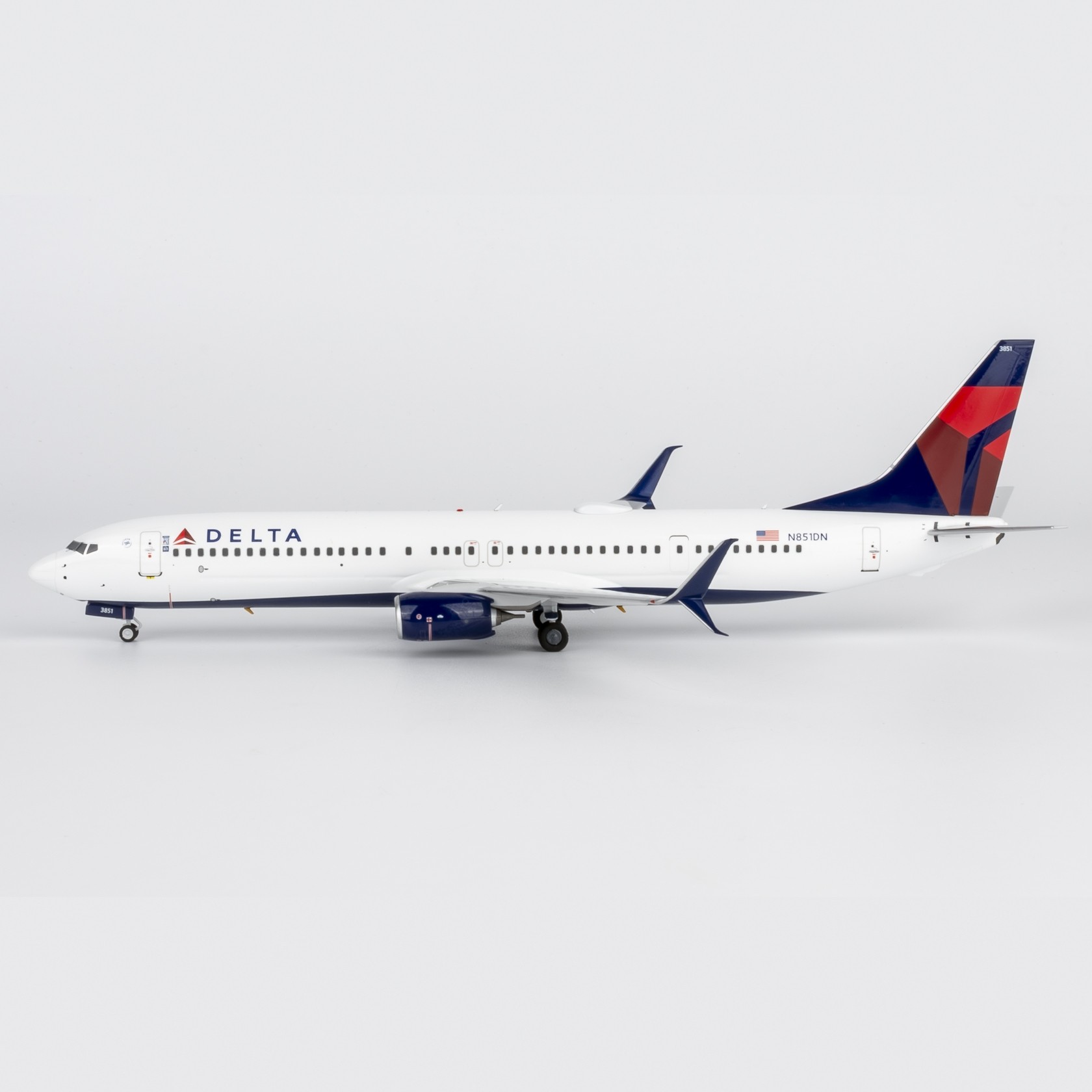 NG 09008 达美航空 737-900ER/w N851DN 1:200