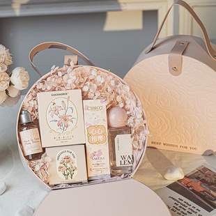 伴手礼女伴娘实用婚礼回礼送闺蜜高级感轻奢生日礼物粉色手提礼盒