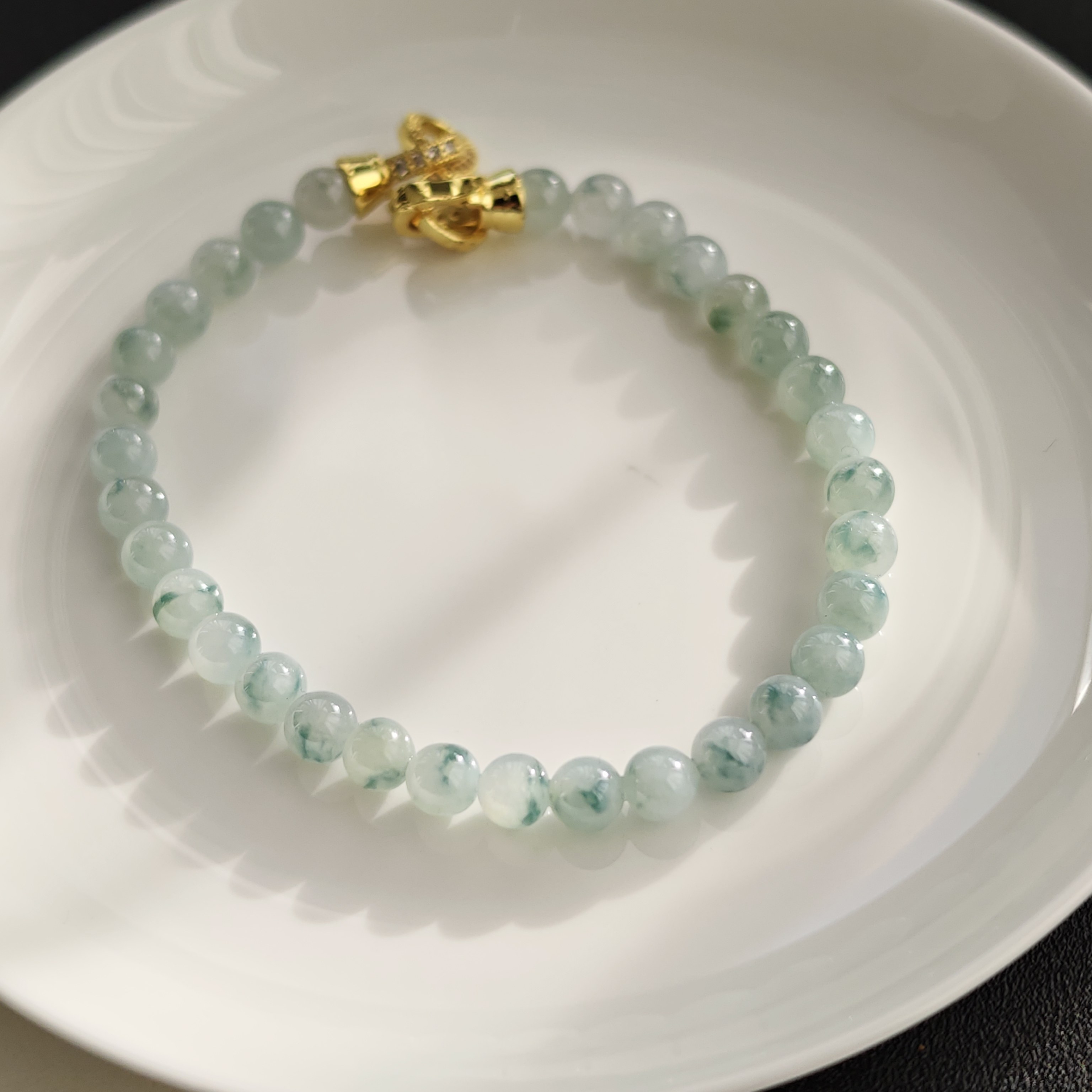 天然缅甸A货翡翠手串卡6㎜细糯蓝绿飘花女款手链种老肉细一物一图