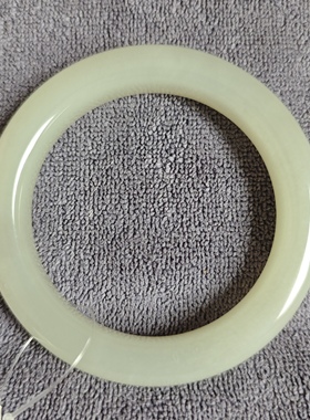 天然和田玉青海野牛沟高冰胶质浅晴正圈厚装福镯国风手镯59圈