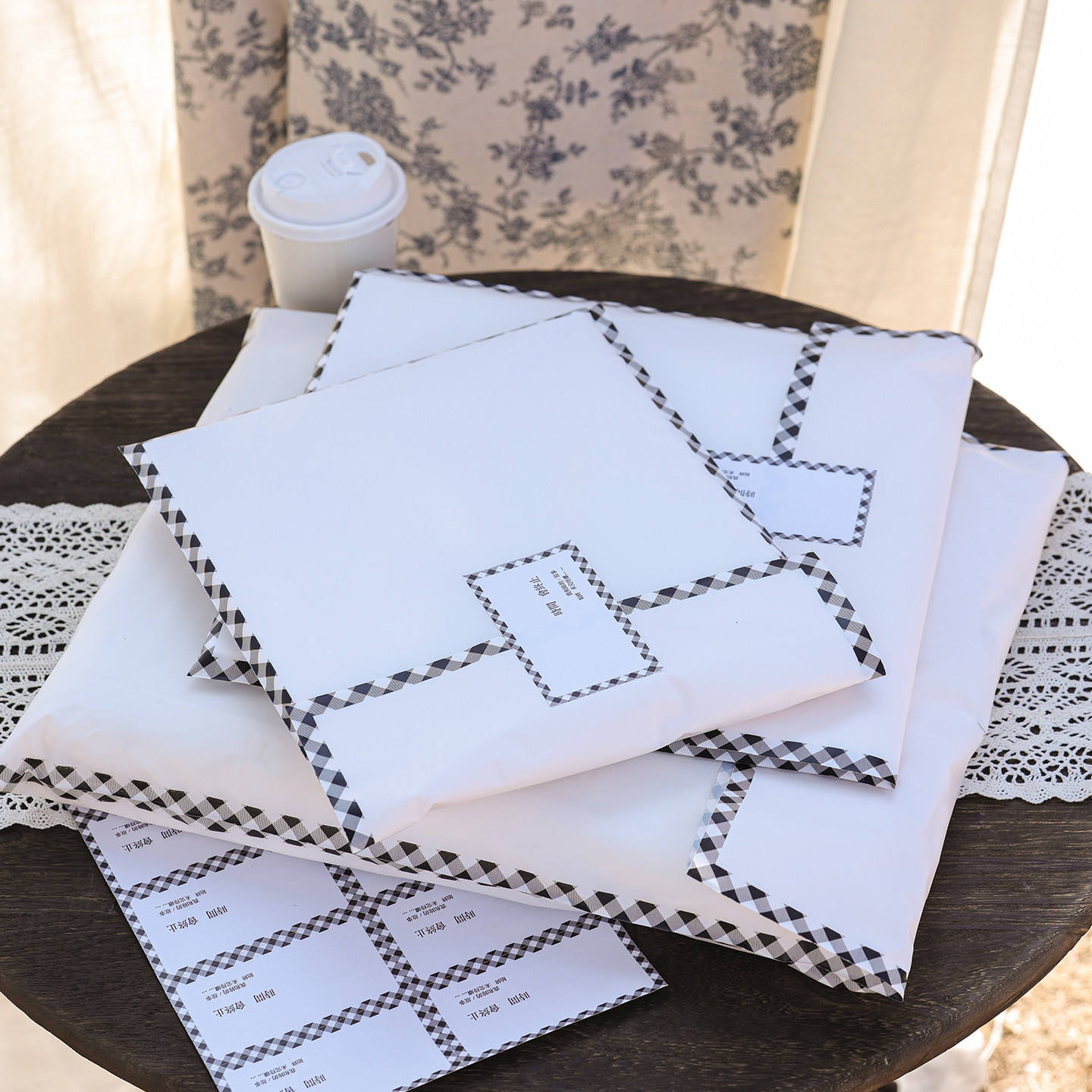 经典黑白格子磨砂塑料袋平口袋衣服防尘内包装袋定制logo现货批发