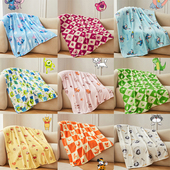 迪士尼维尼斗篷披肩毛毯法兰绒披风草莓熊史迪奇办公室午睡空调毯