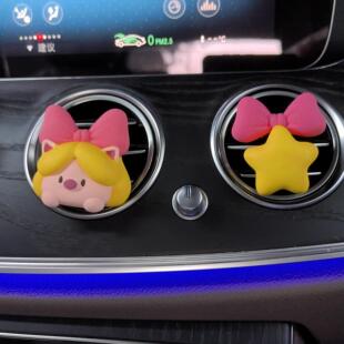 网红猪猪女孩汽车空调出风口香薰车内饰品扩香石摆件女士香氛用品