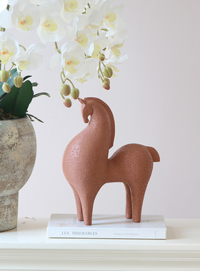 新中式唐马摆件客厅电视柜玄关软装饰品轻奢高档酒店办公室工艺品