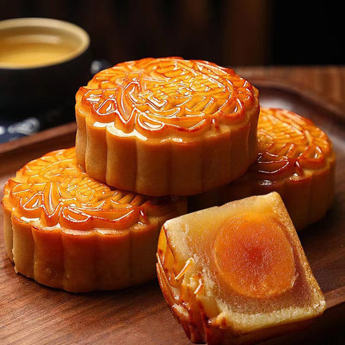 正宗80g广式月饼蛋黄莲蓉枣泥月饼红豆沙板粟糕点心中秋节团购