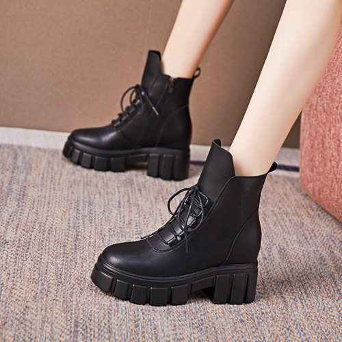 圣恩熙8cm绒里休闲马丁靴