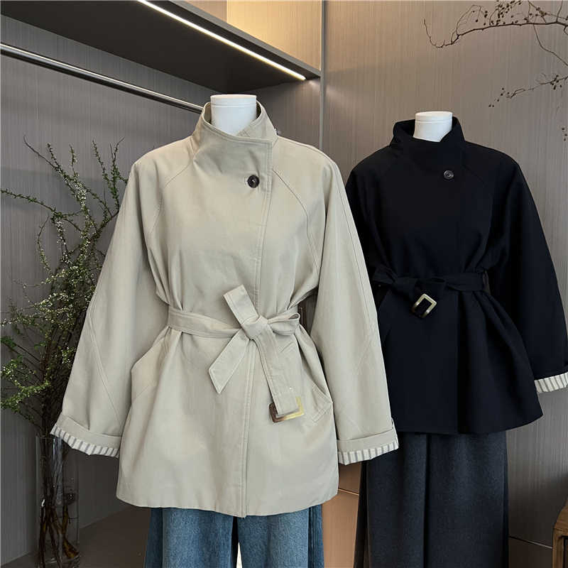 卡其色系带短款风衣女春季