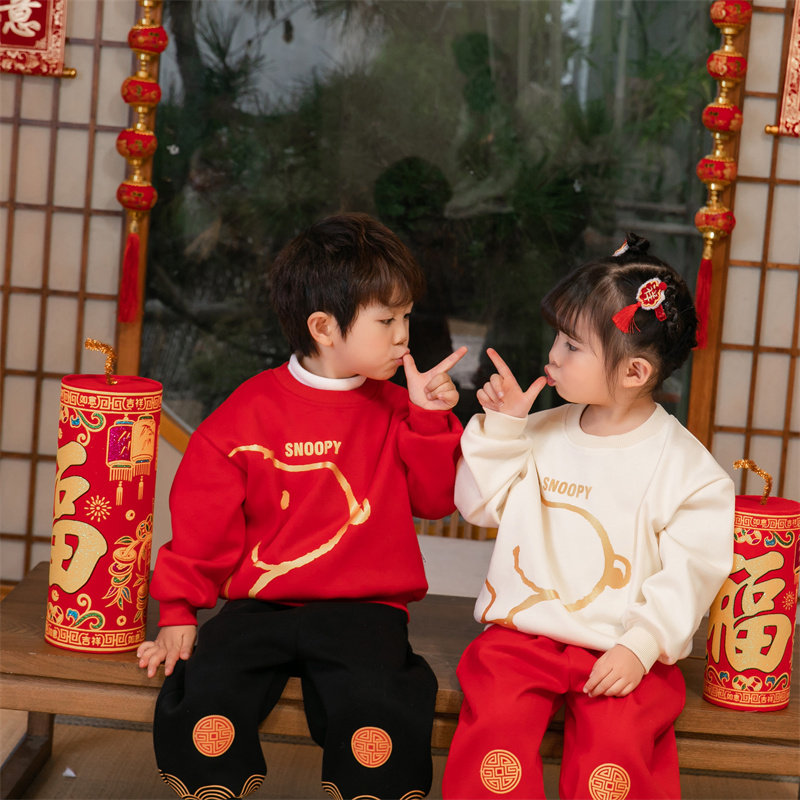 史努比童装加绒圆领金粉印花卫衣儿童拜年服男童秋冬装中国风女童
