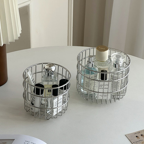 香水化妆品收纳盒桌面收纳框饰品小杂物整理桶笔筒办公室工位神器