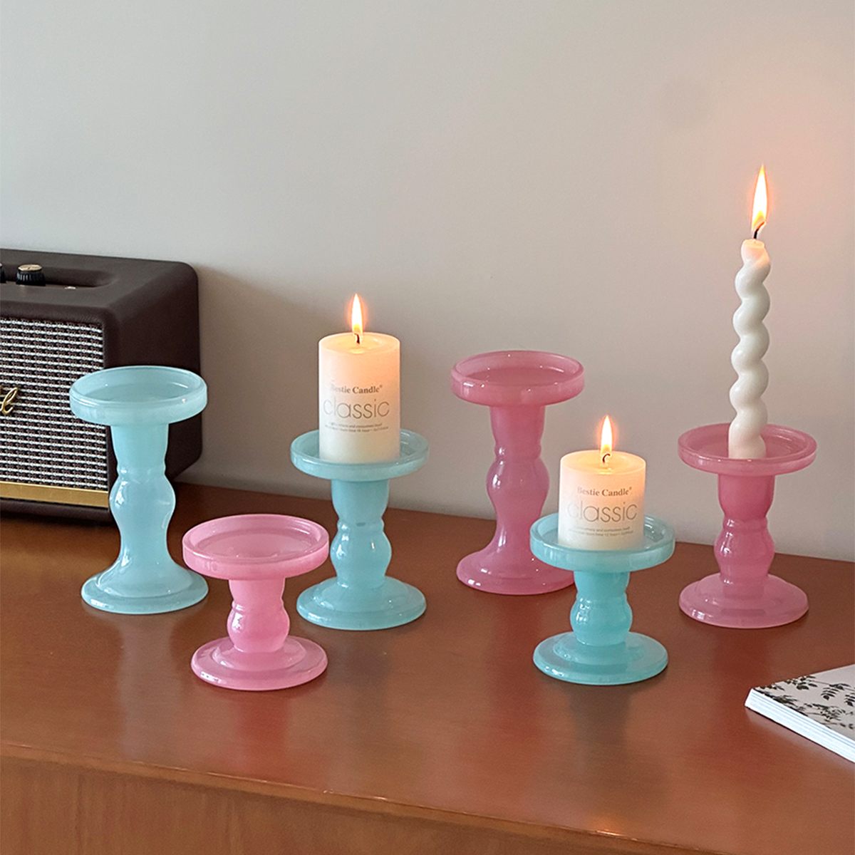 吃瓜少女法式轻奢水晶玻璃罗马柱粉色烛台装饰摆件欧式蜡烛台餐桌