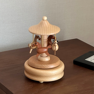 中古实木装饰摆件餐桌面高级感拍照道具木马音乐盒小众复古手工