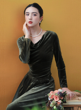 JUJU梦幻之城法式复古长袖连衣裙荡领丝绒裙子气质显瘦打底裙秋冬