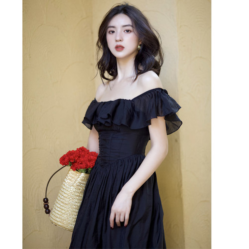 赫本复古度假风茶歇法式连衣裙