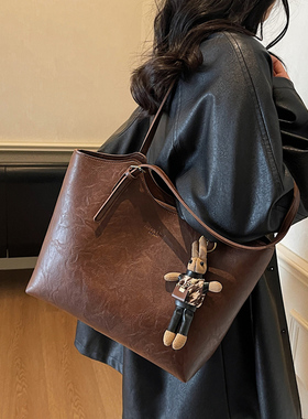 美拉德风托特包2026新款女大容量通勤包休闲款高级感单肩包大包包