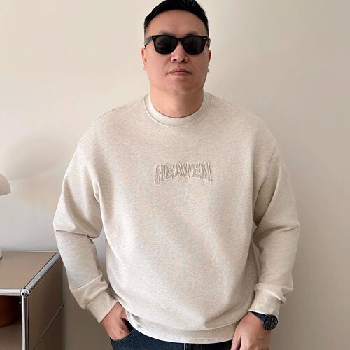 大依无忧大码男装春秋款简约燕麦色胖子加肥加大男款圆领长袖卫衣