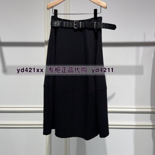 MEFOREVER真我永恒2026冬装新款半裙2641C33412吊牌899