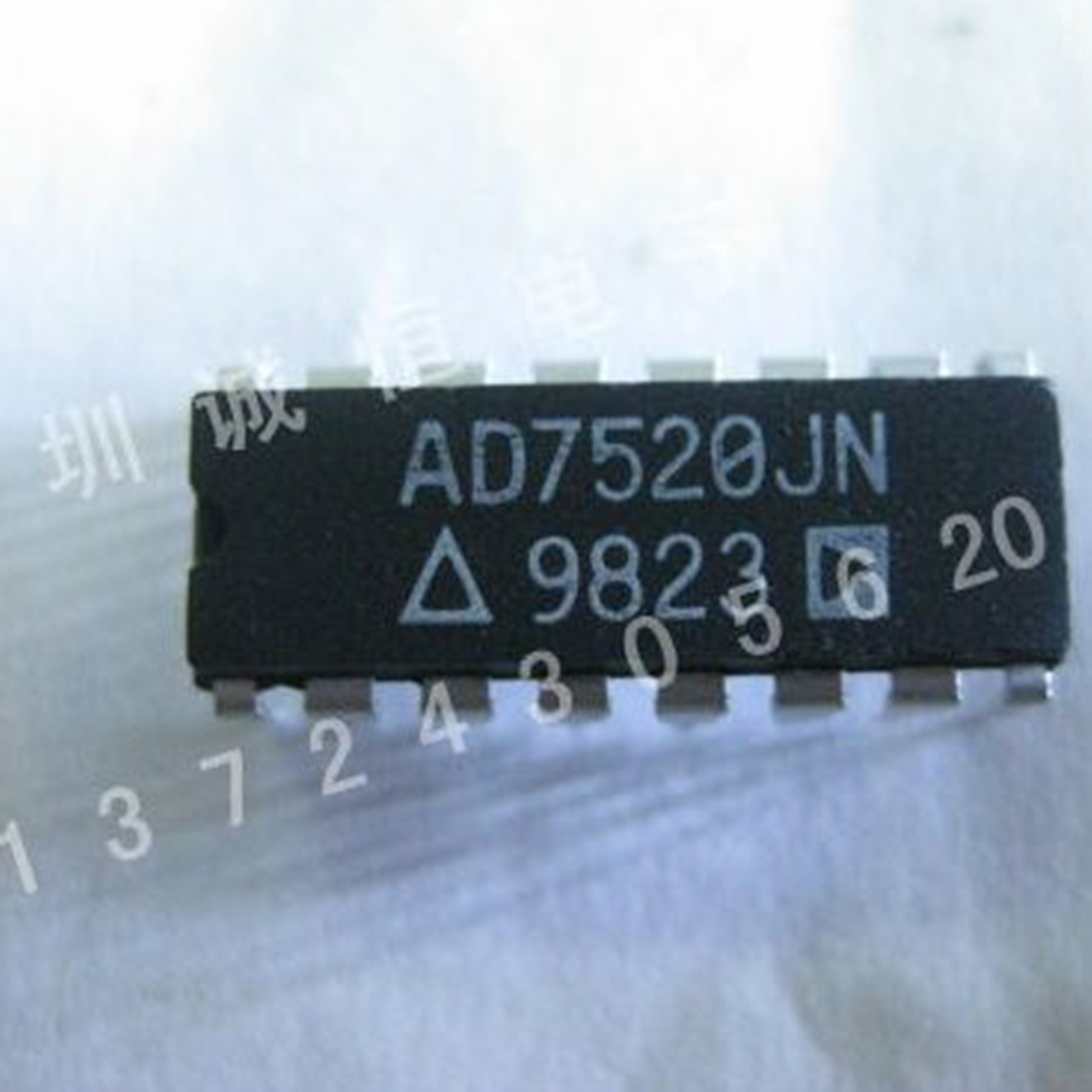 AD7520JN  DIP  进口AD 品牌  仪器设备 用 DIP20