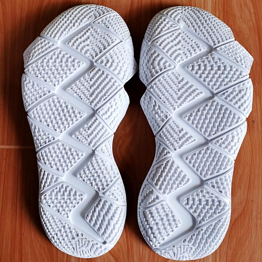 欧文4德鲁大叔内置气垫篮球鞋底原版样修鞋更换修复磨损耐磨鞋底