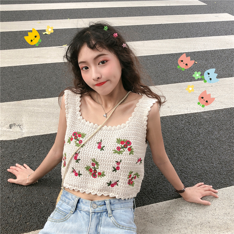 實拍實價鬼馬少女夏韓國復古甜美泫雅風花花刺繡吊帶背心