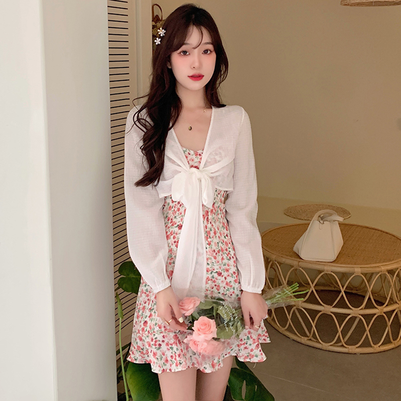 Real price ~ two piece 2021 new long sleeve cardigan sunscreen clothes floral suspender Dress Set