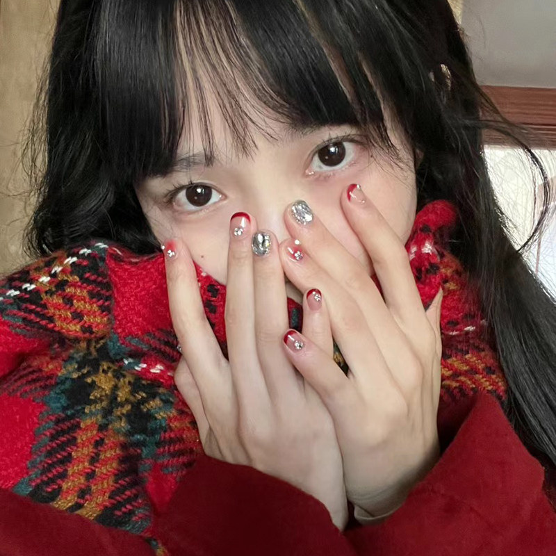 美甲贴片穿戴甲氛围感指甲短款