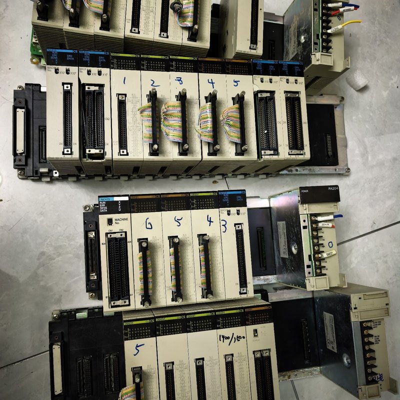 欧姆龙PLC，CS1W-NC213,NC214,CS1W-I