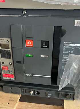 议价-施耐德框架断路器MT08H1，抽屉式3P，全新