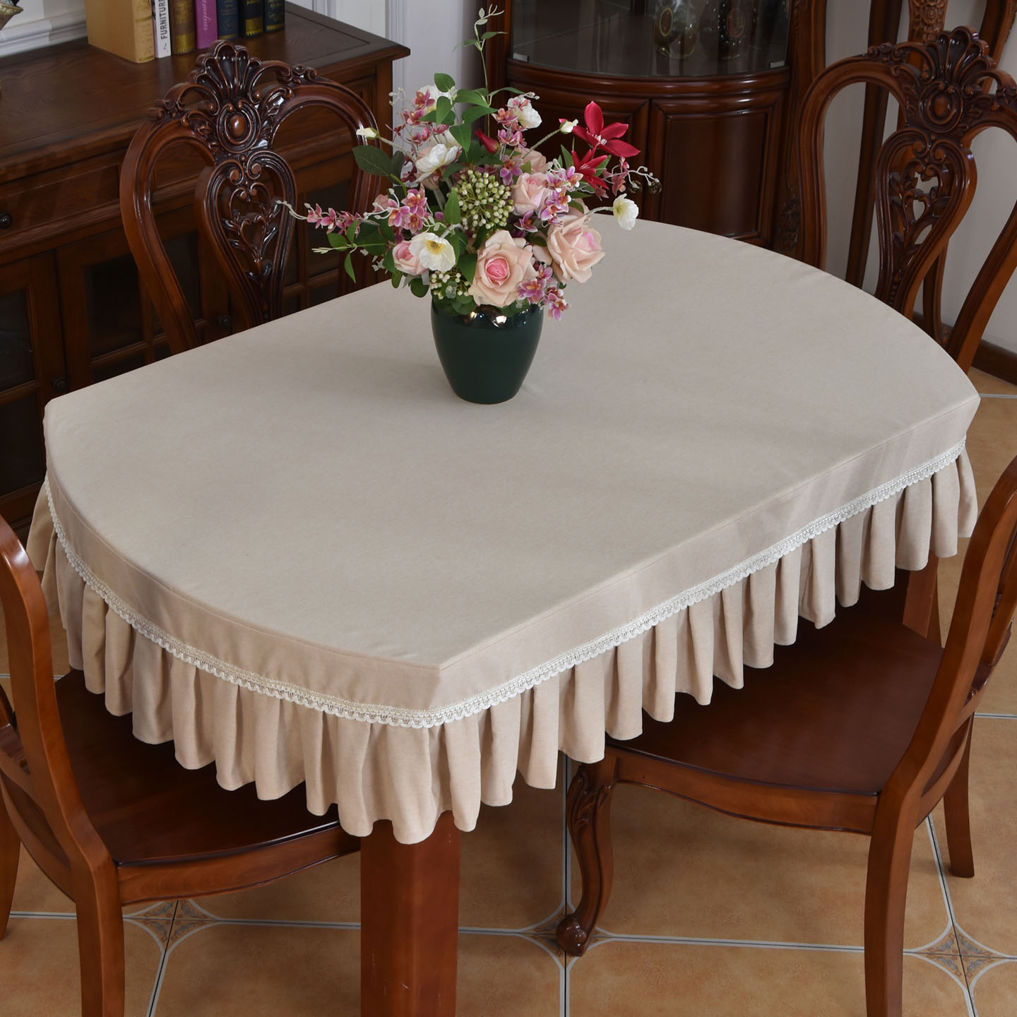 纯色米色椭圆形餐桌布可定制