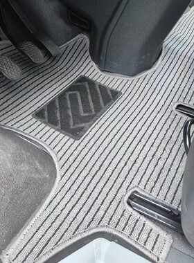 江铃福顺经典全顺新时代新世代新全顺脚垫江铃特顺福特T8汽车脚垫