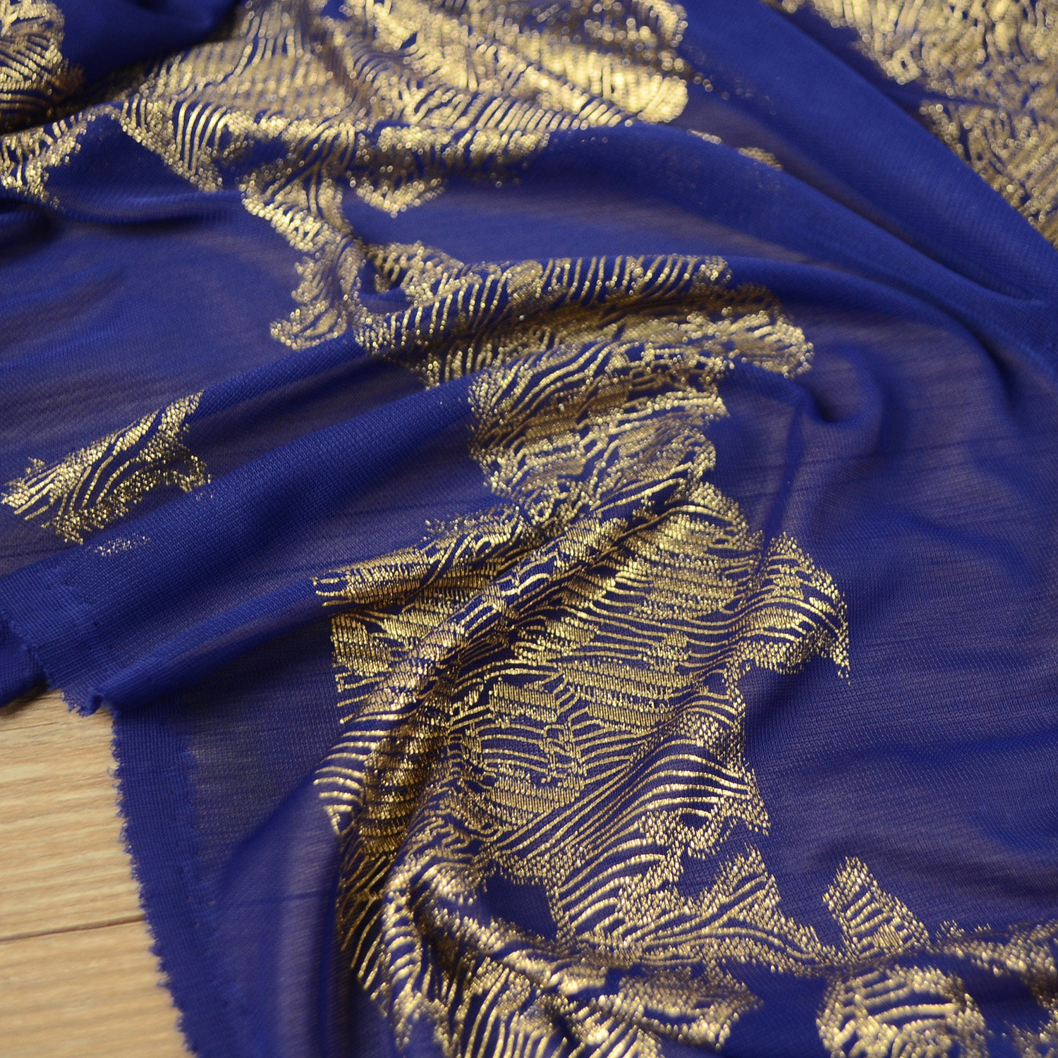 韩国进口深蓝色底玫瑰烫金弹力针织布料 轻薄很柔软垂感好中透