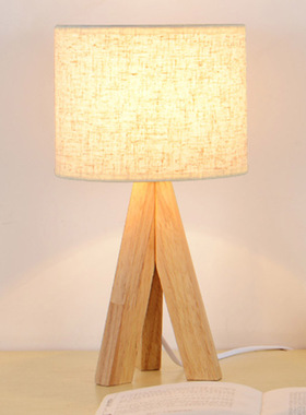 北欧台灯复古卧室床头灯实木布艺网红insLED氛围灯创意简约温馨灯