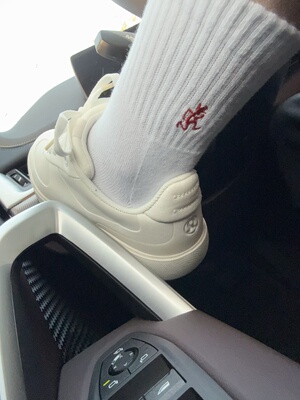 稀有小野人毛圈袜(有中筒，低帮，随机发，保质保真)